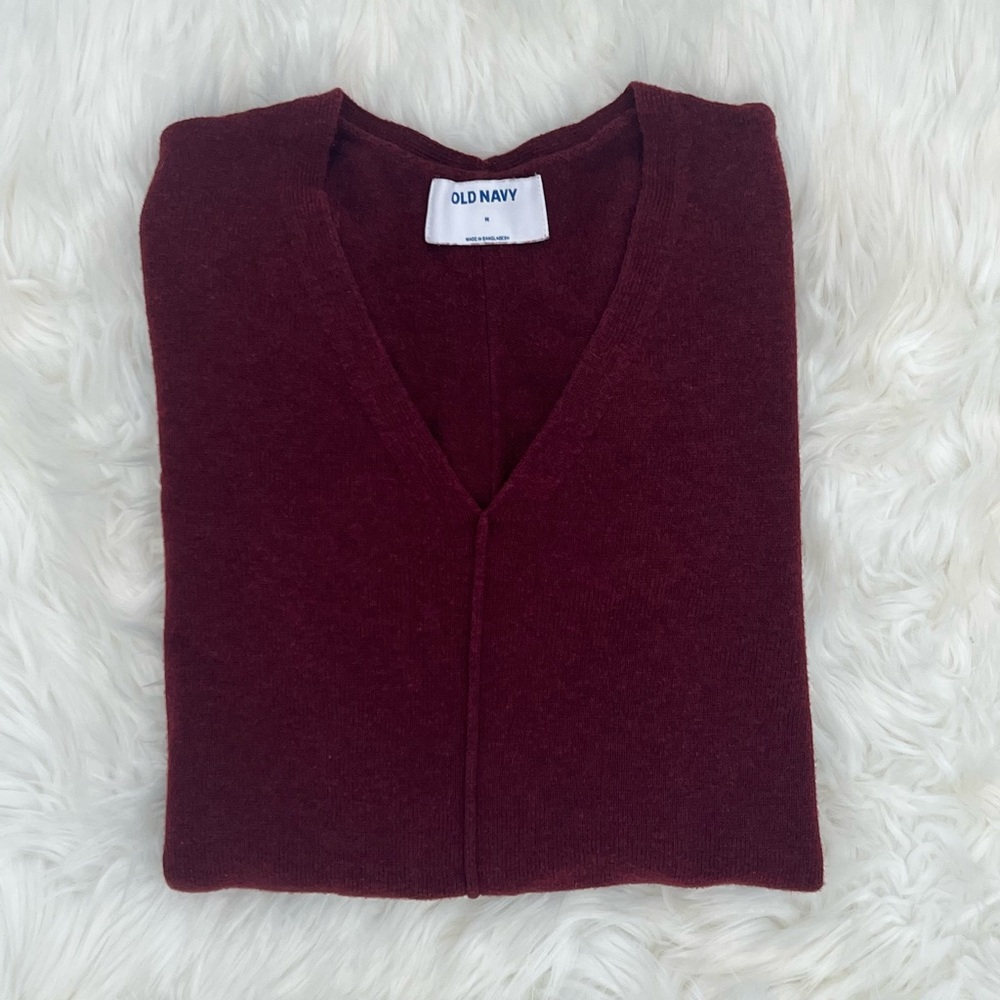 Old Navy Maroon V-Neck Sweater - Medium